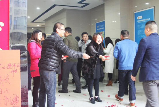 祝米兰milan新的一年越发红火