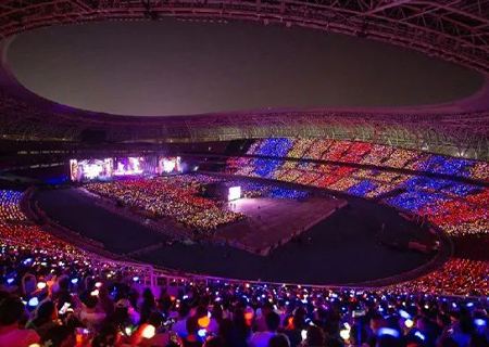 米兰milanLED巨幕和荧光棒燃爆周杰伦太原演唱会（第二场）